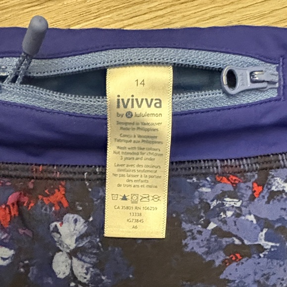 Ivivva size 14 Floral Shorts in Blue and Red - Picture 4 of 4